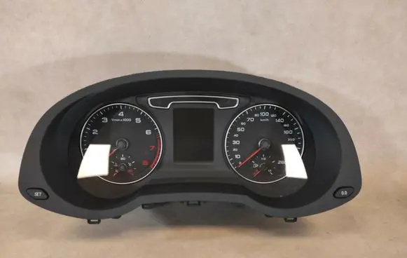 Audi Q3 8U Speedometer (instrument cluster) 8U0920940 A2C53407658
