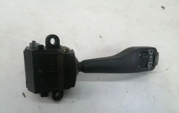 BMW 5 E39 Wiper speed switch 8375408M