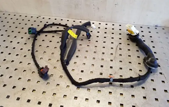 Opel Antara Rear door wiring loom 20980139