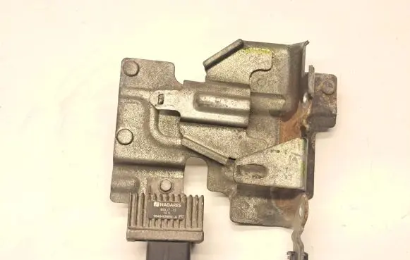 Nissan Qashqai Glow plug pre-heat relay 9640469680A