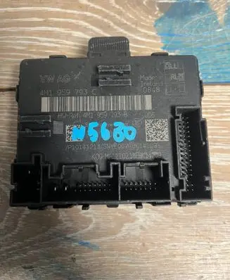 Volkswagen PASSAT B8 Other control units/modules 4m1959739c