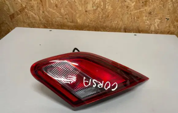 Opel Corsa E Tailgate rear/tail lights 13428454