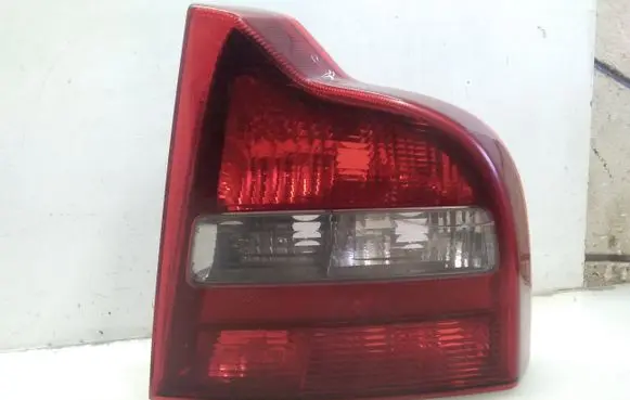Volvo S80 Rear/tail lights