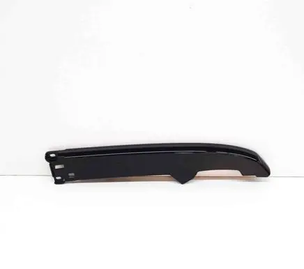 Dashboard glove box trim