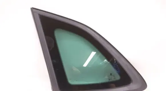 Skoda Scala Rear side window 657845297