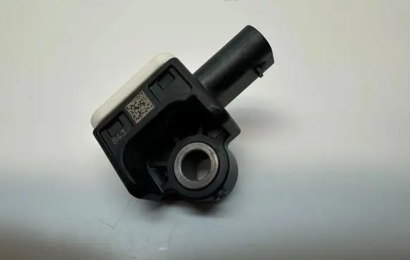 Volkswagen Amarok Airbag deployment crash/impact sensor 2H0959351 151017601