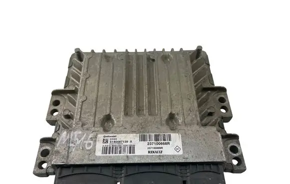 Renault Scenic III - Grand scenic III Engine control unit/module 237100668R S180067139A