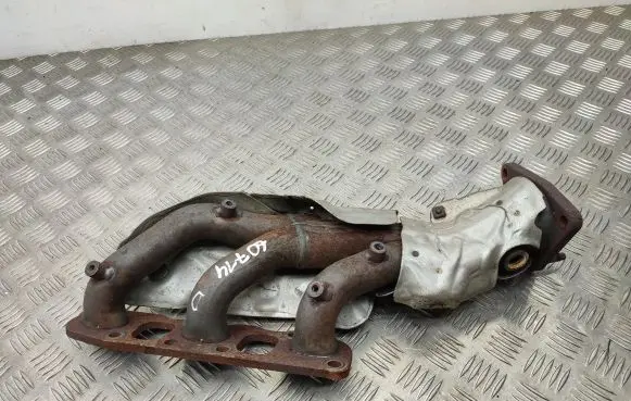 Infiniti Q50 Exhaust manifold 165901PM1A