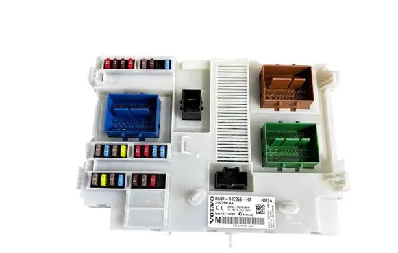 Volvo XC60 Fuse module BG9T14C256HA 3659AF01125TP 31327995AA