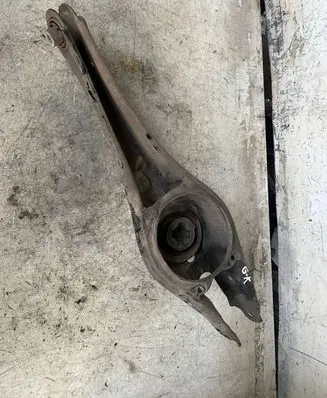 Volkswagen Touran III Rear upper control arm/wishbone 5qa505311