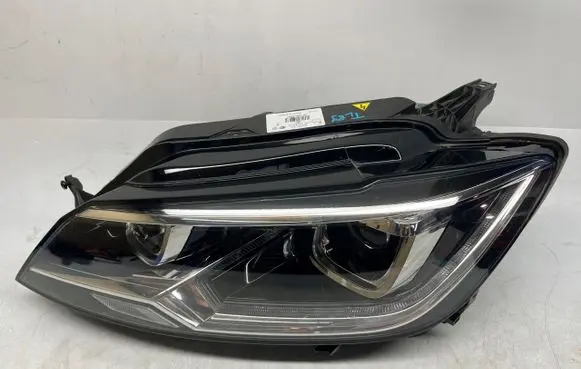 Volkswagen Golf VII Headlights/headlamps set 5GD941033