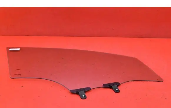 KIA Sportage Front door window glass four-door 