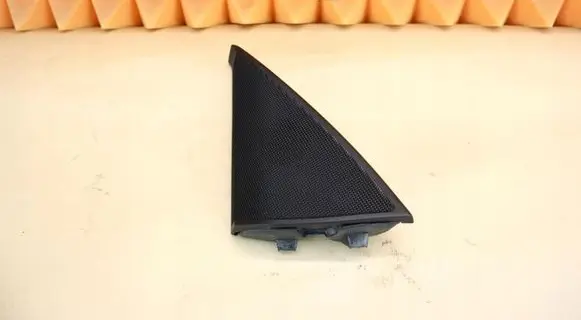 Mercedes-Benz C W204 Front door speaker cover trim 2047200148 A2047200148