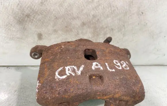Honda CR-V Rear brake caliper