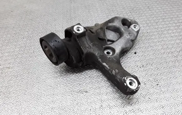 Volkswagen Jetta V A/C compressor mount bracket 1K0260885B