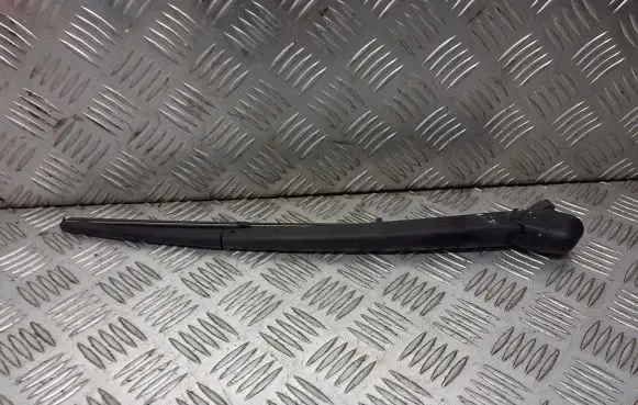 Fiat Stilo Rear wiper blade arm