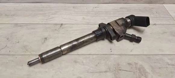 Citroen C5 Fuel injector 9658194180