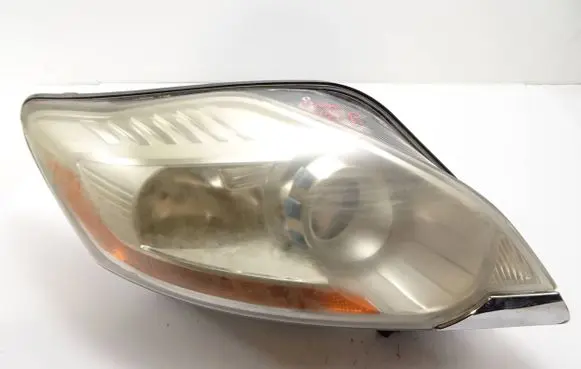 Ford Kuga I Headlight/headlamp 8V4113D154BF 1LL00969644