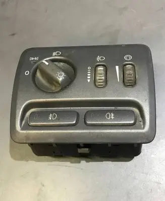 Volvo V70 Light switch 9441233 02W255 ML255100178