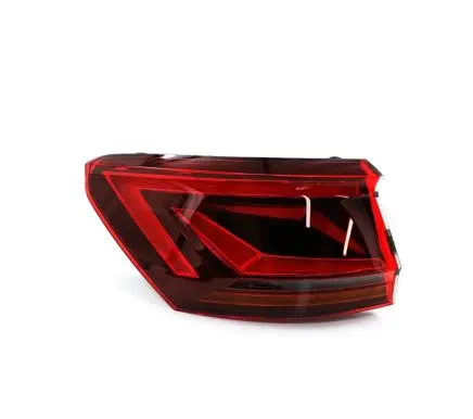 Volkswagen Touareg III Rear/tail lights 760945207A