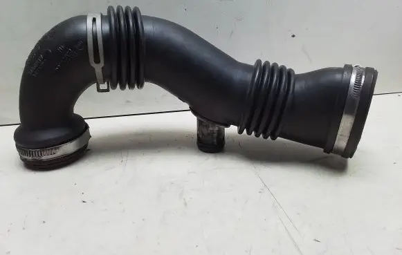 Peugeot 307 Intercooler hose/pipe 9687883780