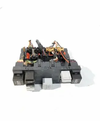 Volkswagen Golf Plus Comfort/convenience module 3C0937049AJ H54S2202 F005V00661