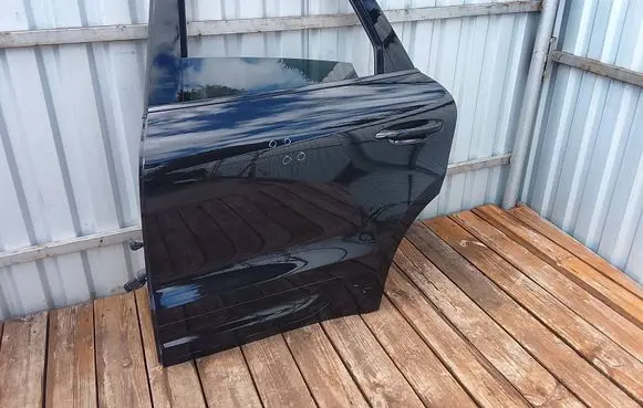 Porsche Macan (95B) Rear door 95B833311A