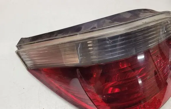 BMW 5 E60 E61 Rear/tail lights 6910767