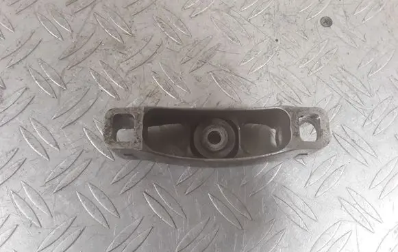 Porsche Cayenne (9PA) Fuel Injector clamp holder 94811051501