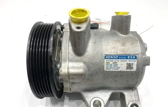 Suzuki Swift IV Air conditioning (A/C) compressor (pump) 