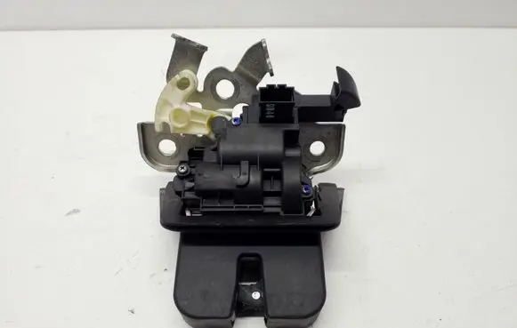 Audi A4 S4 B8 8K Tailgate/trunk/boot lock/catch/latch