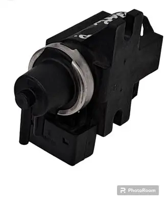 BMW 5 E60 E61 Turbo solenoid valve 72279600 2247906