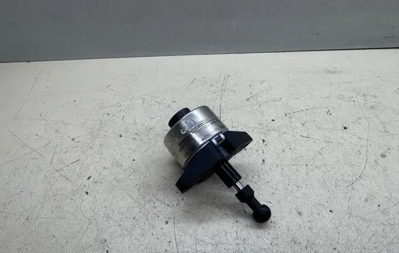 Audi A6 S6 C6 4F Headlight level adjustment motor 16343900 163439