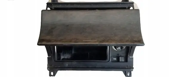 Mercedes-Benz E W210 Car ashtray