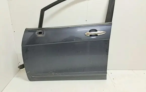 Honda FR-V Front door