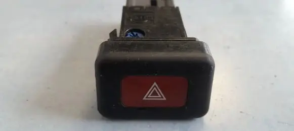 Nissan Almera Hazard light switch