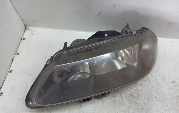 Renault Laguna I Headlight/headlamp