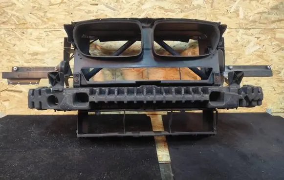 BMW X3 F25 Radiator support slam panel