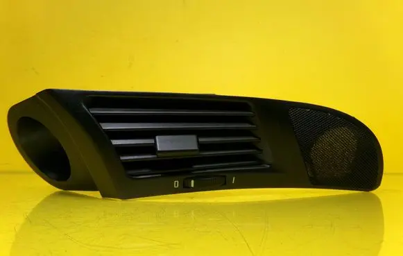 BMW 5 E39 Dashboard side air vent grill/cover trim 8391174