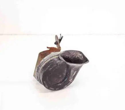 Volkswagen PASSAT B6 Horn signal E1000209