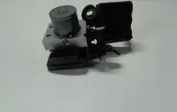 Mercedes-Benz E W212 ABS Pump A2124310148