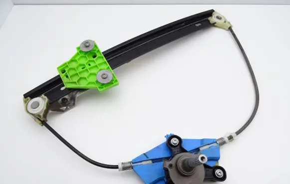 Audi A4 S4 B6 8E 8H Rear door manual window regulator 8E0839462A
