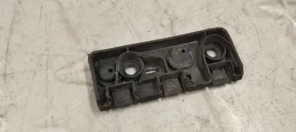 Volvo XC90 Fender mounting bracket 31378134