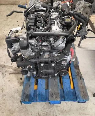 Jaguar F-Type Engine PT204