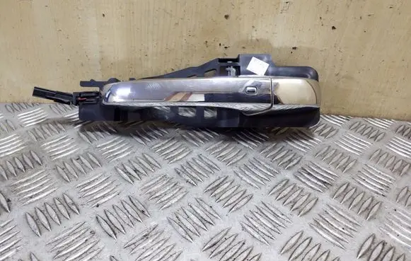 Jeep Grand Cherokee Front door exterior handle 04589887AD