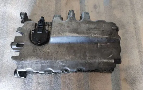 Oil sump