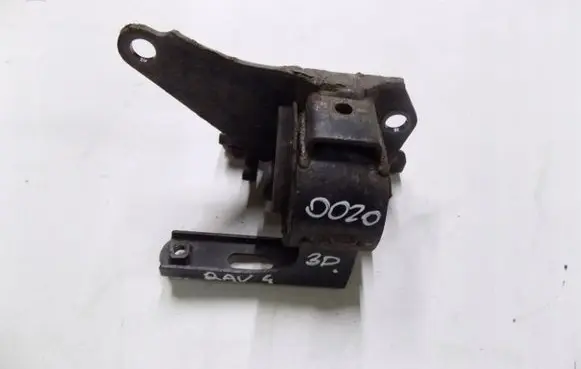 Toyota RAV 4 (XA20) Engine mount bracket 229999tt