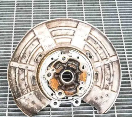 BMW M4 F82 F83 Rear wheel hub 22848822284745