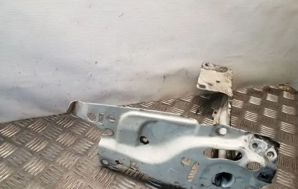 Audi 80 90 S2 B4 Top upper radiator support slam panel