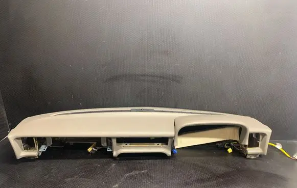 Jaguar XJ X300 Dashboard C051